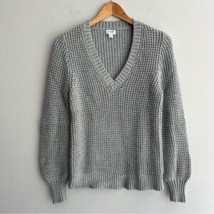J. Crew Textured Gray V-Neck Sweater Medium